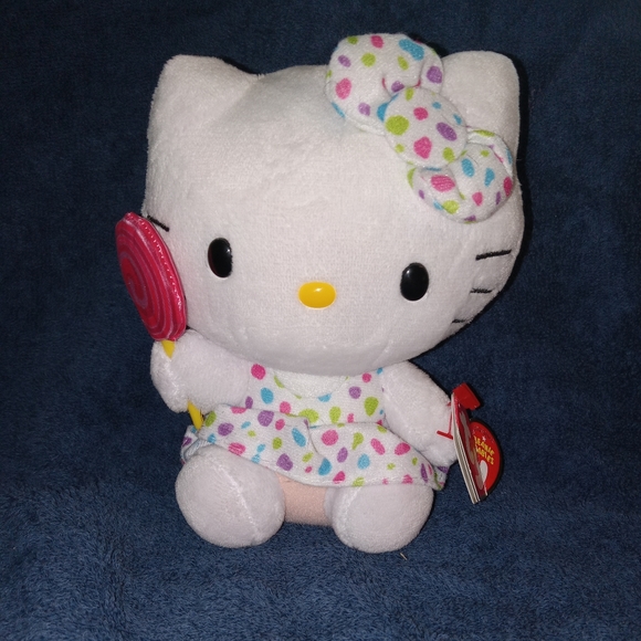 Hello Kitty Plush - Picture 1 of 2